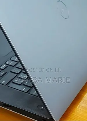 New Laptop Dell Precision 5540 16GB Intel Core I7 SSD 512GB