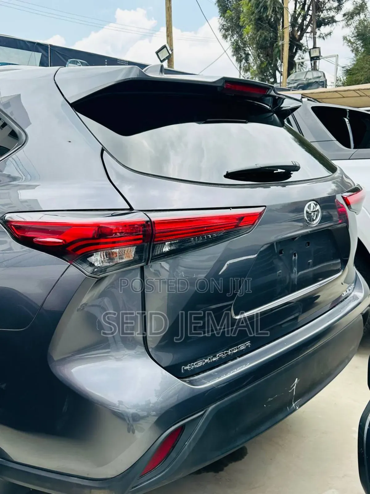 Toyota Highlander 2023 Gray
