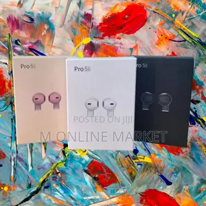 Photo - Pro 5s With Short Edge: The Perfect Balance of Sound Comfort