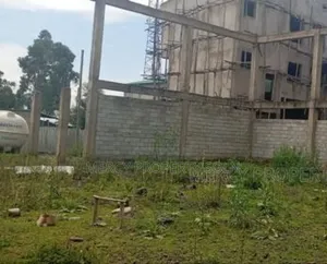 Warehouse for Sale የሚሸጥ መጋዘን (ያላለቀ )