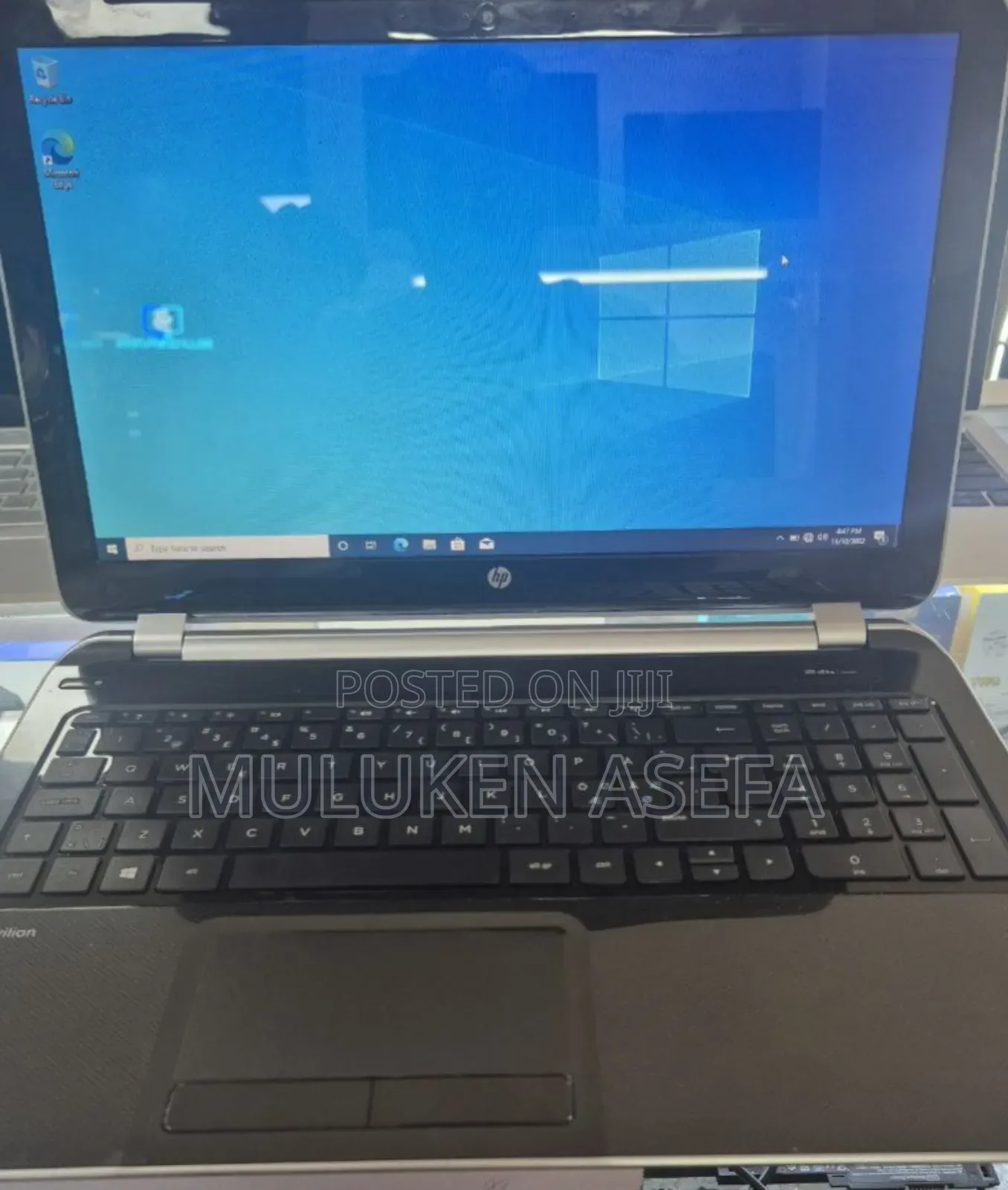 New Laptop HP Pavilion 15 8GB AMD A8 SSD 72GB