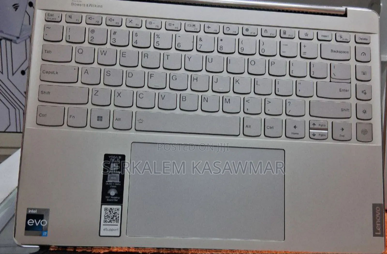 New Laptop Lenovo Yoga 9i 16GB Intel Core I7 SSD 512GB