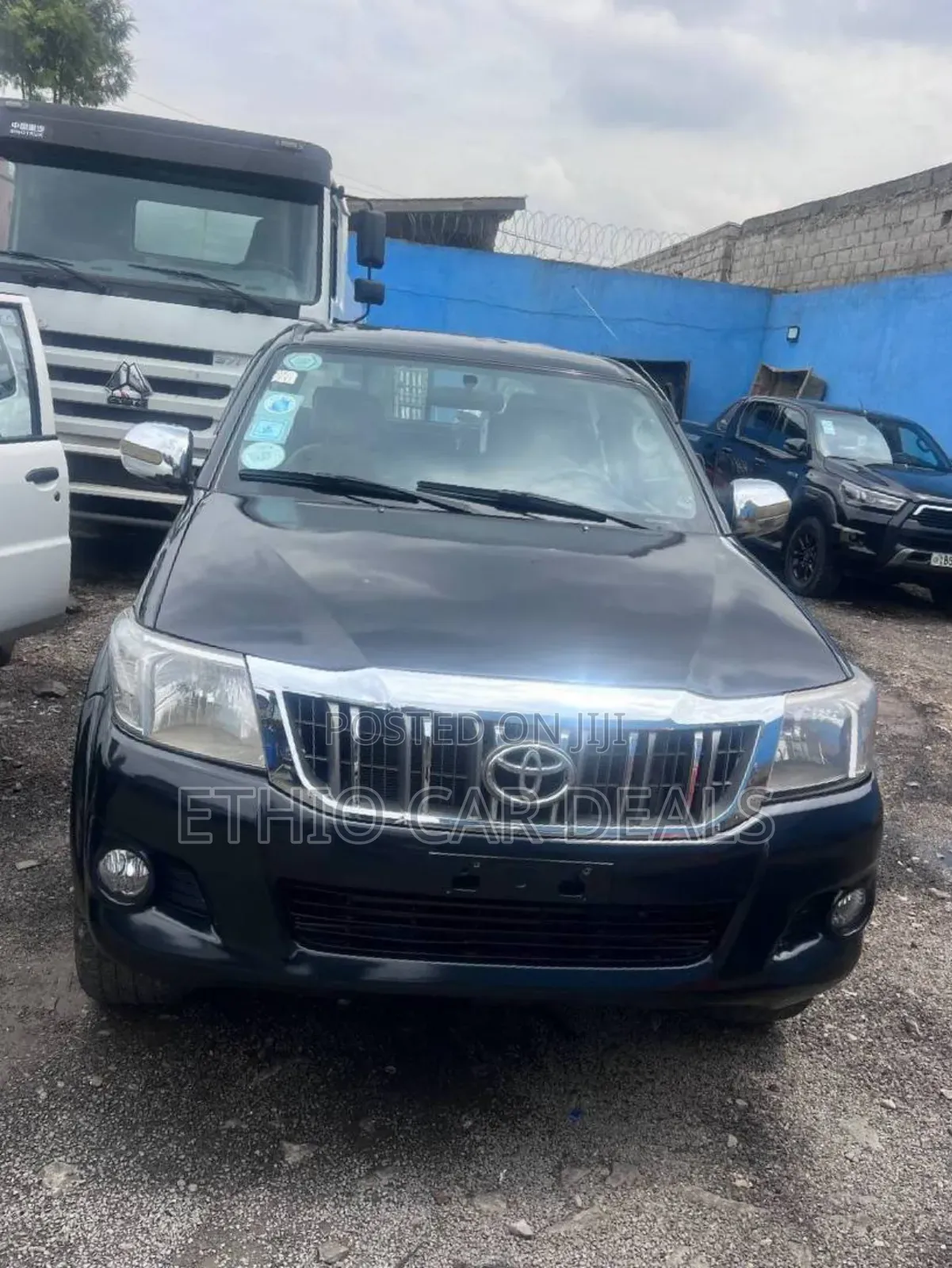 Toyota Hilux 2011 Black