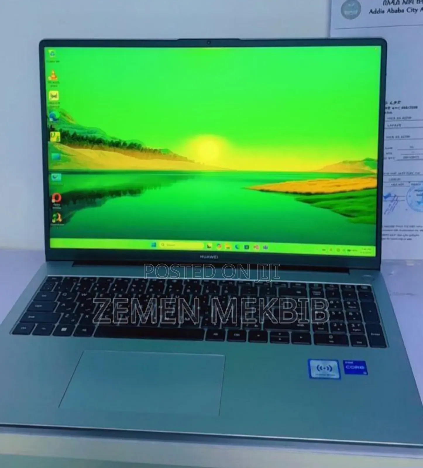New Laptop Huawei MateBook 13 WRT-W19E 8GB Intel Core I5 SSD 512GB