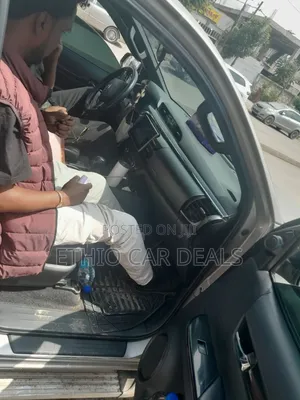 Toyota Hilux 2019 Gray