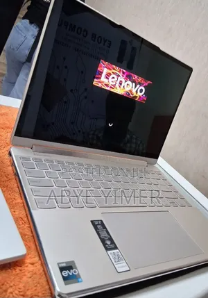 Photo - New Laptop Lenovo Yoga 9i 16GB Intel Core I7 SSD 512GB