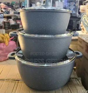 Momcoc Non Stick Cookware የማይዙ ማራኪ ድስቶች