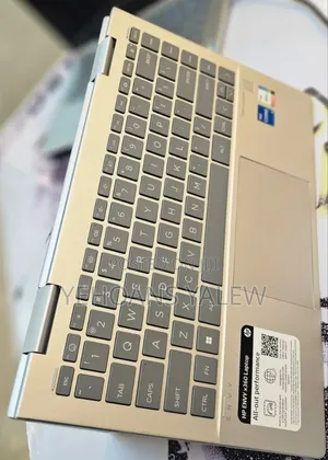 New Laptop HP Envy X360 8GB Intel Core I5 SSD 512GB