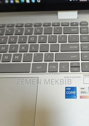 New Laptop HP Envy X360 8GB Intel Core I5 SSD 512GB