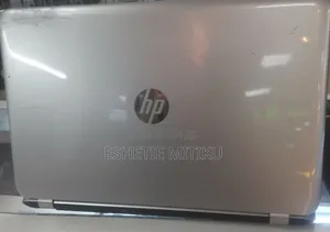 Photo - Laptop HP 8GB AMD A8 SSD 700GB