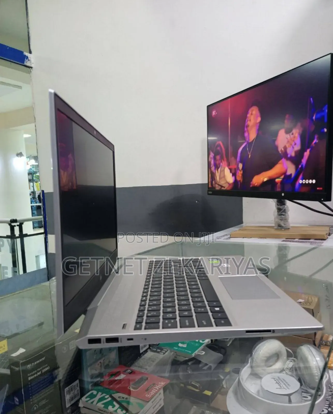 New Laptop HP Pavilion 15 16GB Intel Core I7 SSD 512GB