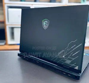 New Laptop MSI Crosshair 15 B12U 16GB Intel Core I7 SSD 1T