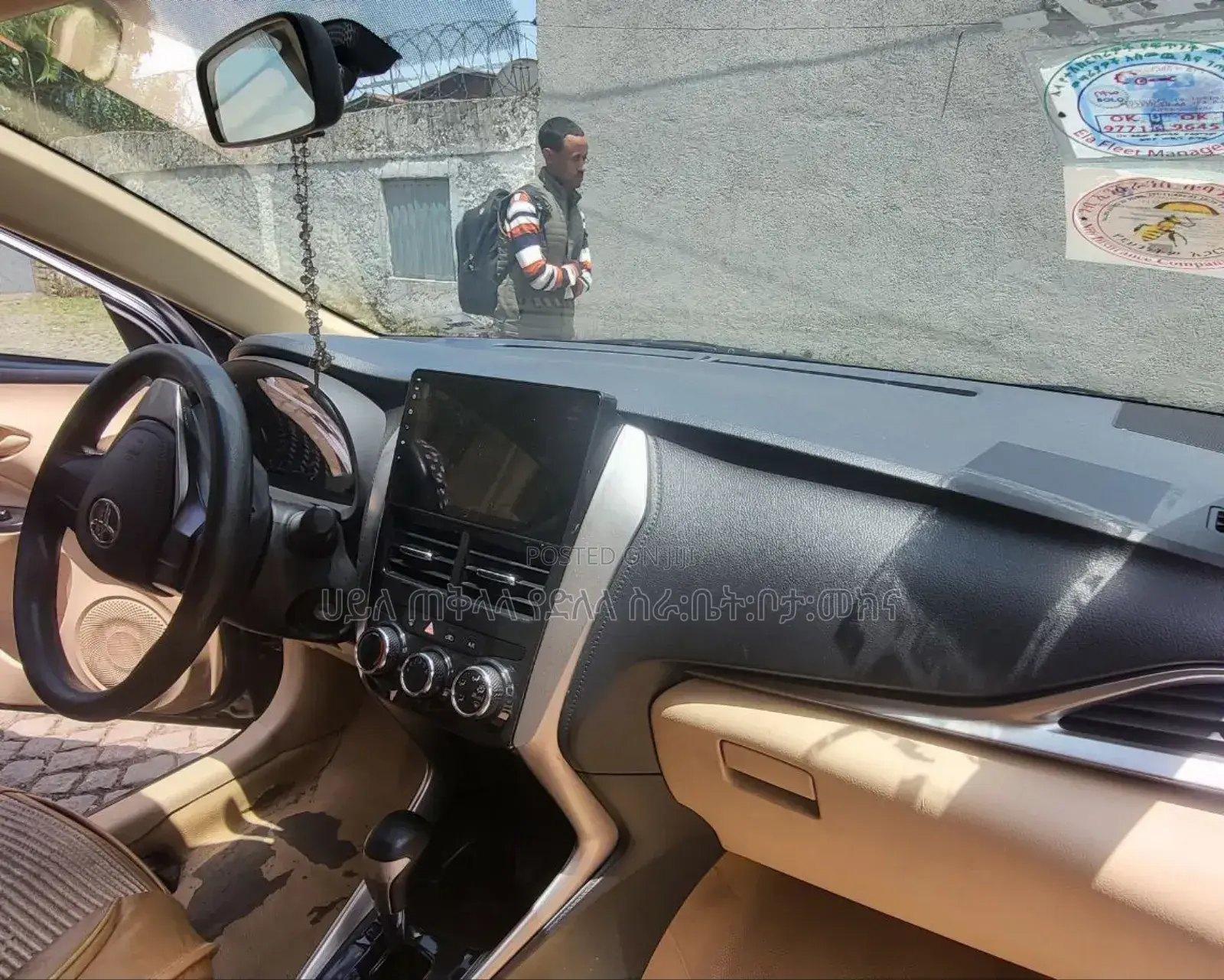 Toyota Yaris 2020 Gray