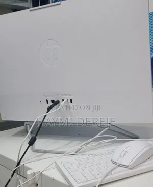 New Laptop HP Pavilion 15 8GB Intel Core I5 SSD 512GB