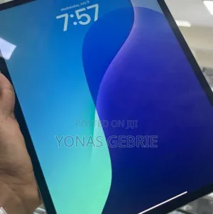 Photo - New Apple iPad Air 128 GB