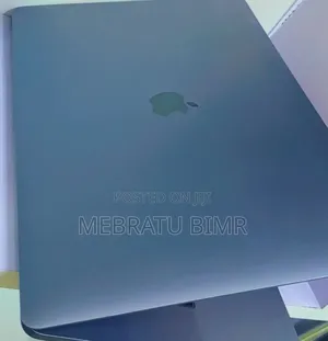 New Laptop Apple MacBook Pro 2017 16GB Intel Core I7 SSD 512GB