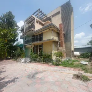 8bdrm House in Oromia, East Shewa for rent