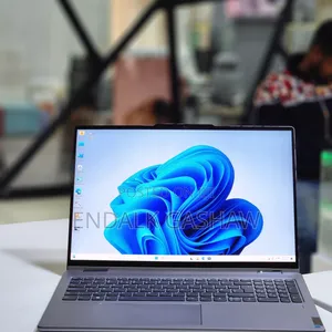 New Laptop Lenovo Yoga 7i 16GB Intel Core I7 SSD 1T