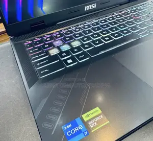 New Laptop MSI Crosshair 17 16GB Intel Core i7 SSD 1T