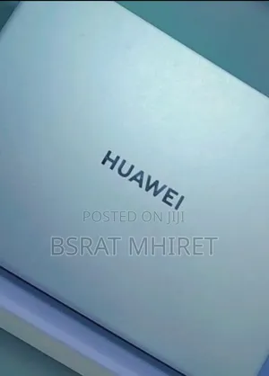 New Laptop Huawei MateBook 13 WRT-W19E 8GB Intel Core I5 SSD 512GB