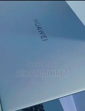 New Laptop Huawei MateBook 13 WRT-W19E 8GB Intel Core I5 SSD 512GB