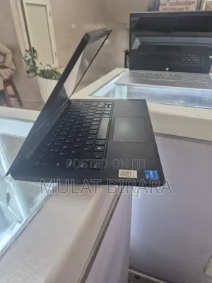 New Laptop Lenovo IdeaPad 520 8GB Intel Core I5 SSD 256GB