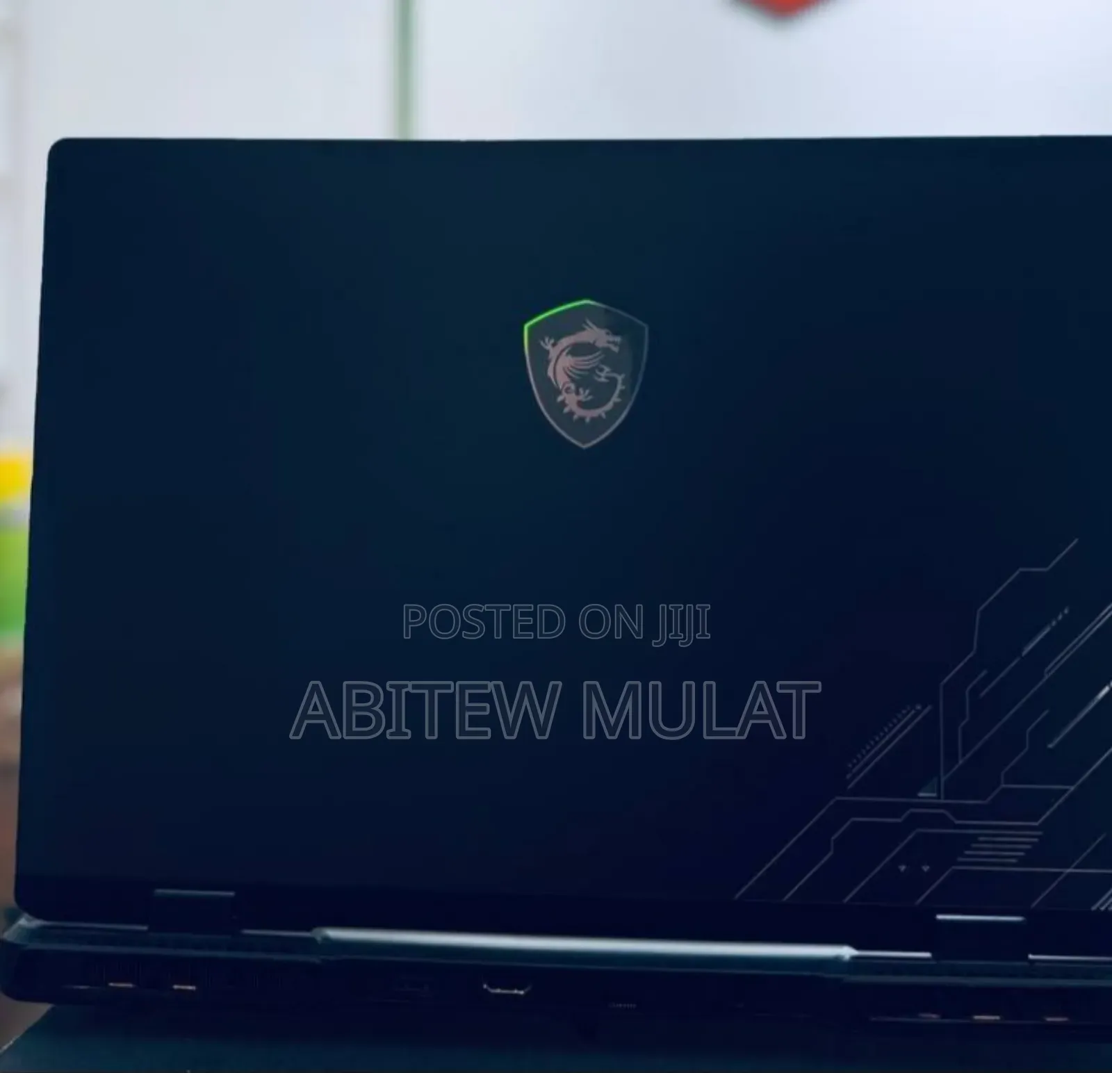 New Laptop MSI Crosshair 15 B12U 16GB Intel Core I7 SSD 1T