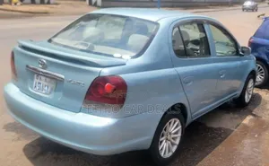 Toyota Platz 2005 Blue