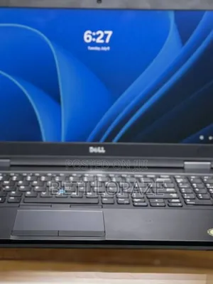 Photo - New Laptop Dell Latitude 5310 32GB Intel Core I7 SSD 500GB