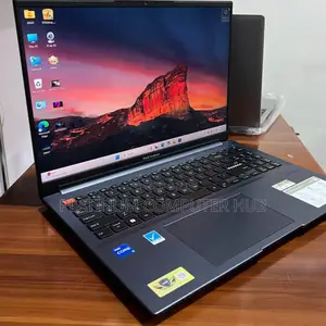 New Laptop Asus VivoBook 15 X505BA 16GB Intel Core I5 SSD 512GB