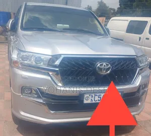 Toyota Land Cruiser 2019 Silver
