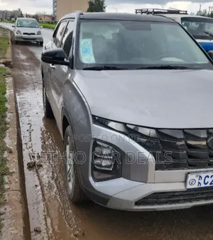 Hyundai Creta 2022 Silver