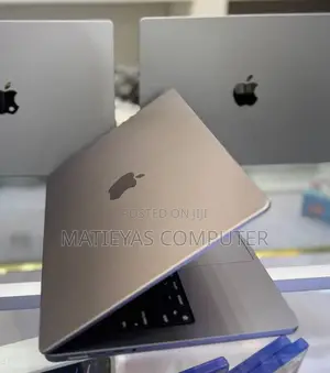 New Laptop Apple MacBook Pro 2021 M1 16GB Apple M1 SSD 512GB