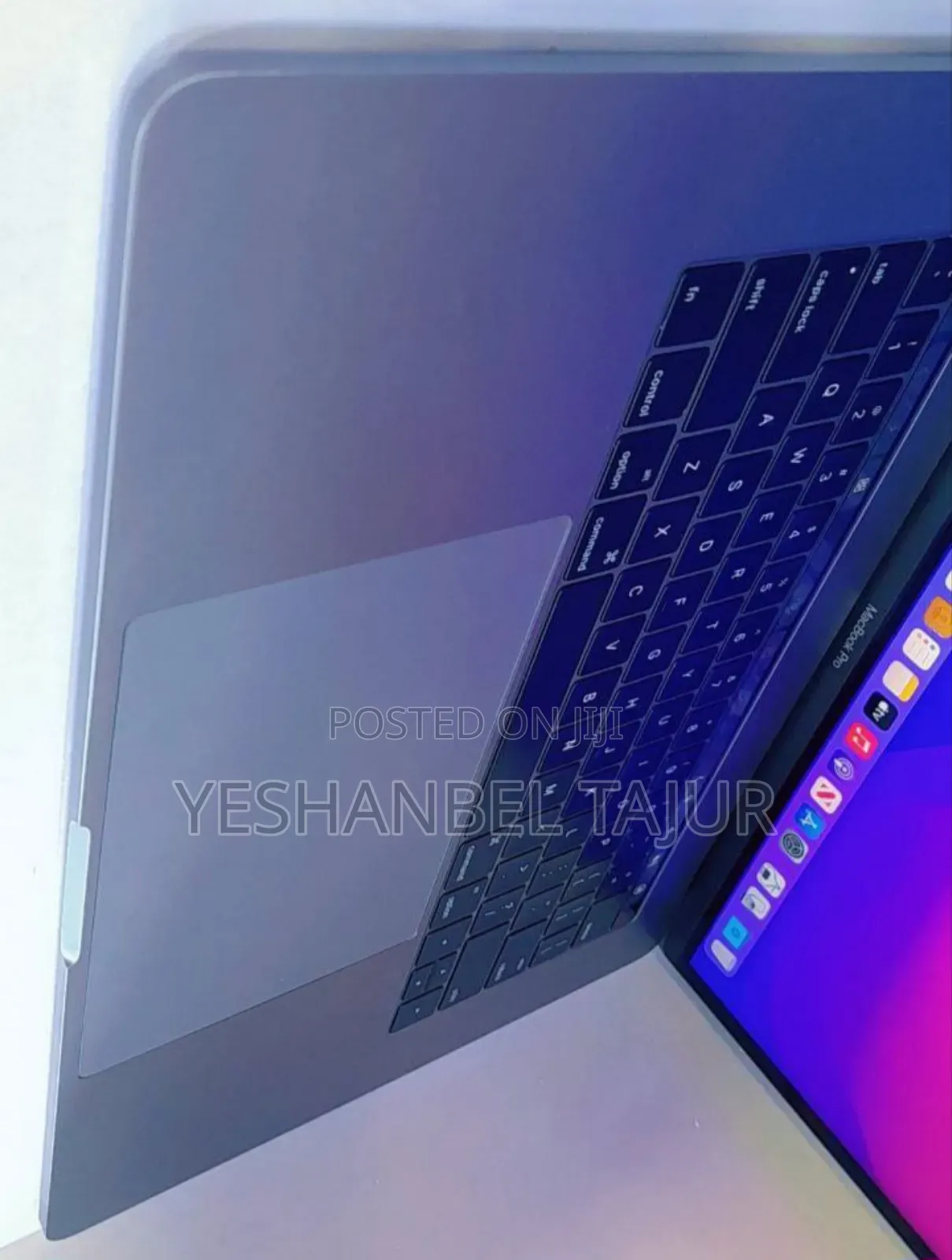 New Laptop Apple MacBook Pro 2017 16GB Intel Core I7 SSD 512GB