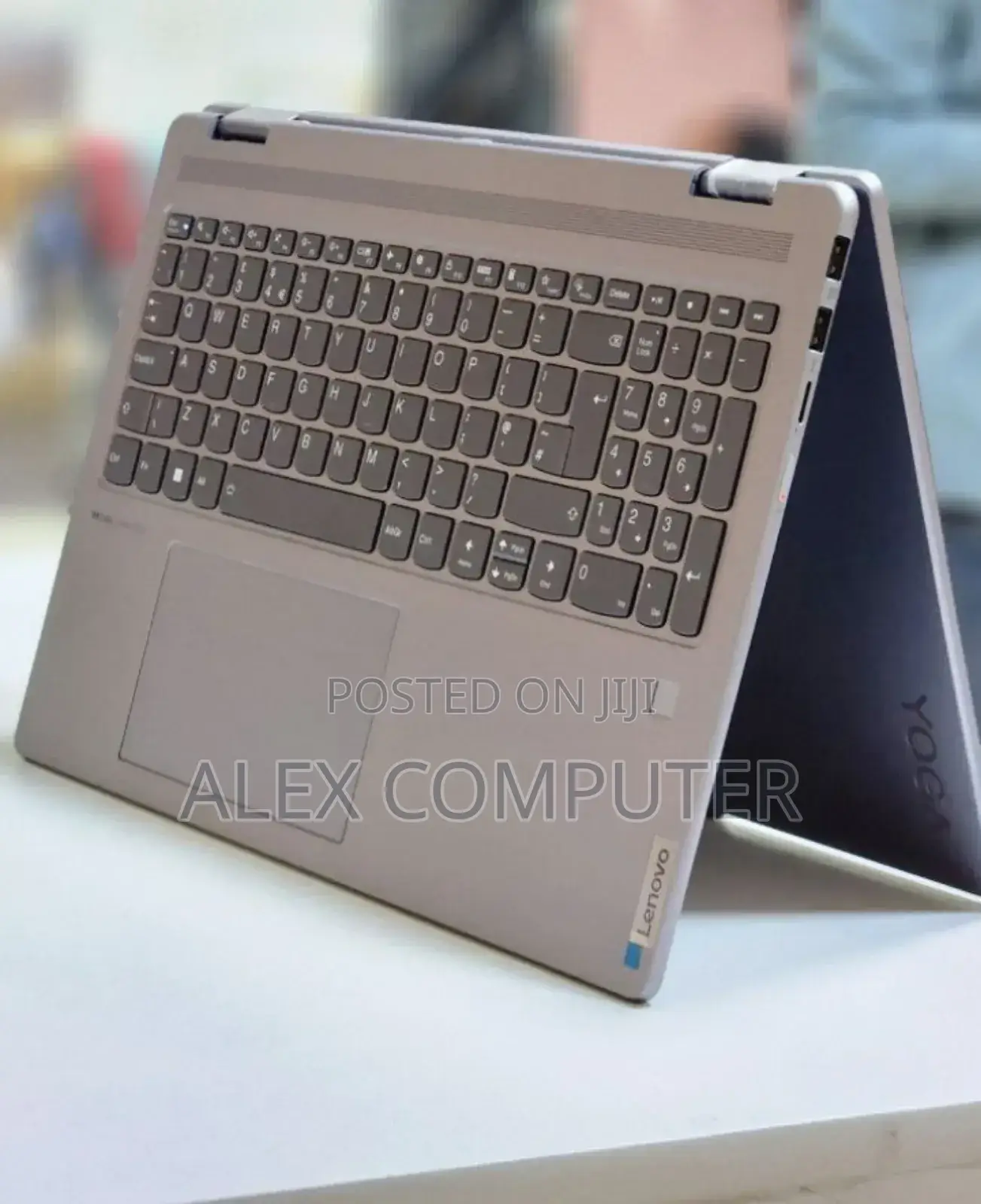 New Laptop Lenovo Yoga 7i 16GB Intel Core I7 SSD 1T