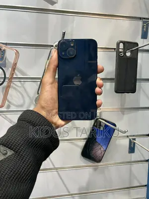 Photo - Apple iPhone 14 128 GB Blue