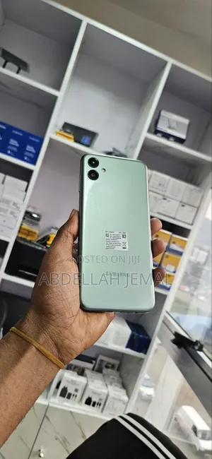 New Samsung Galaxy F14 128 GB