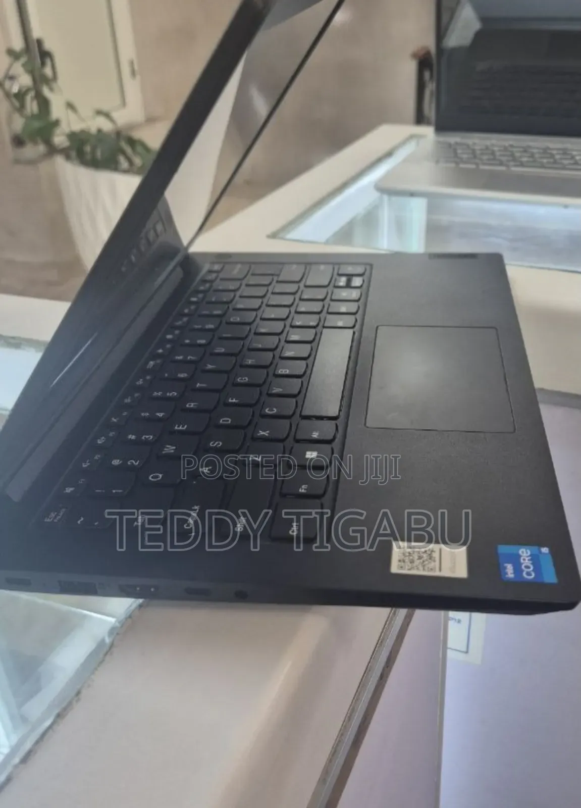 New Laptop Lenovo IdeaPad Z575 8GB Intel Core I5 SSD 256GB