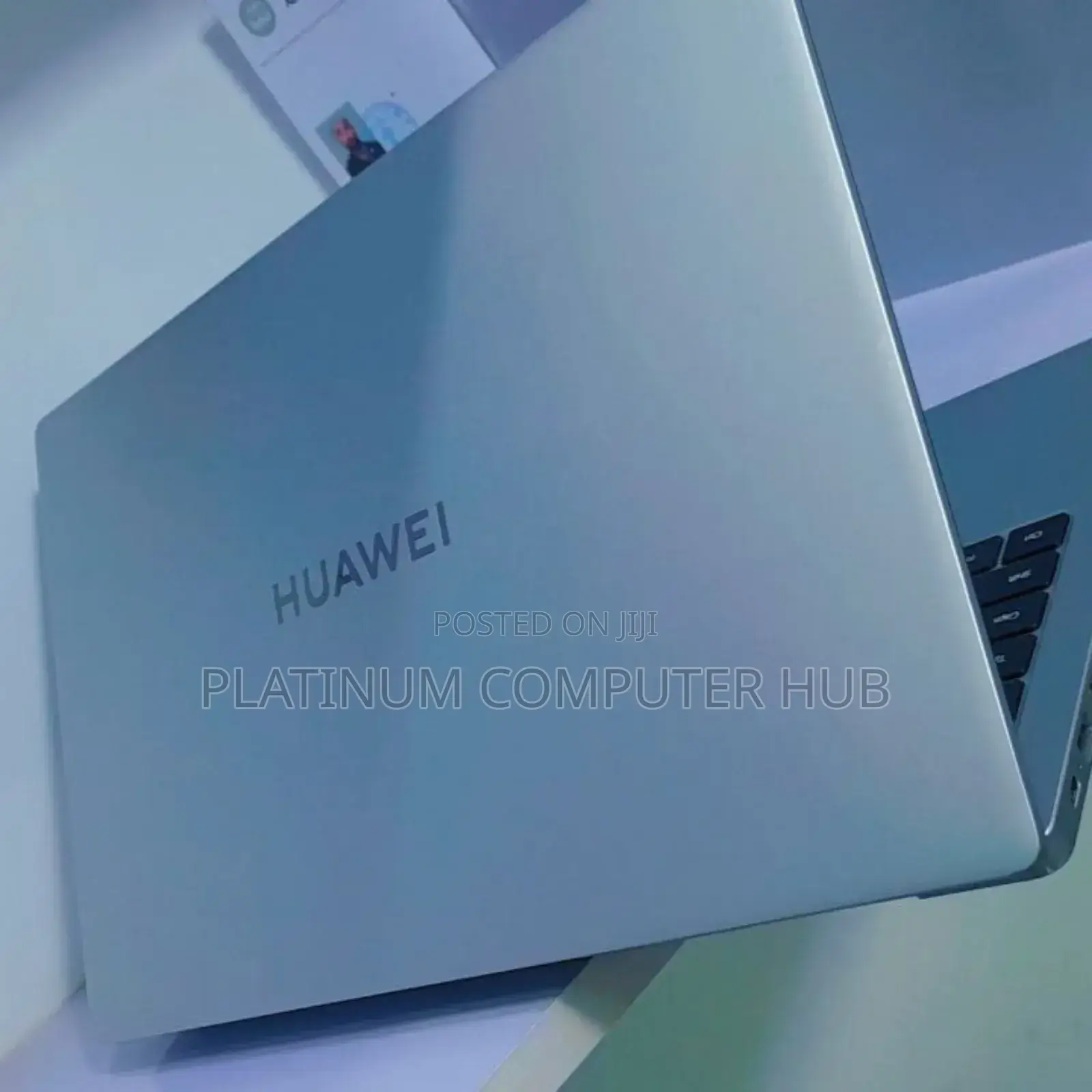 New Laptop Huawei MateBook 13 WRT-W29E 8GB Intel Core I5 SSD 512GB