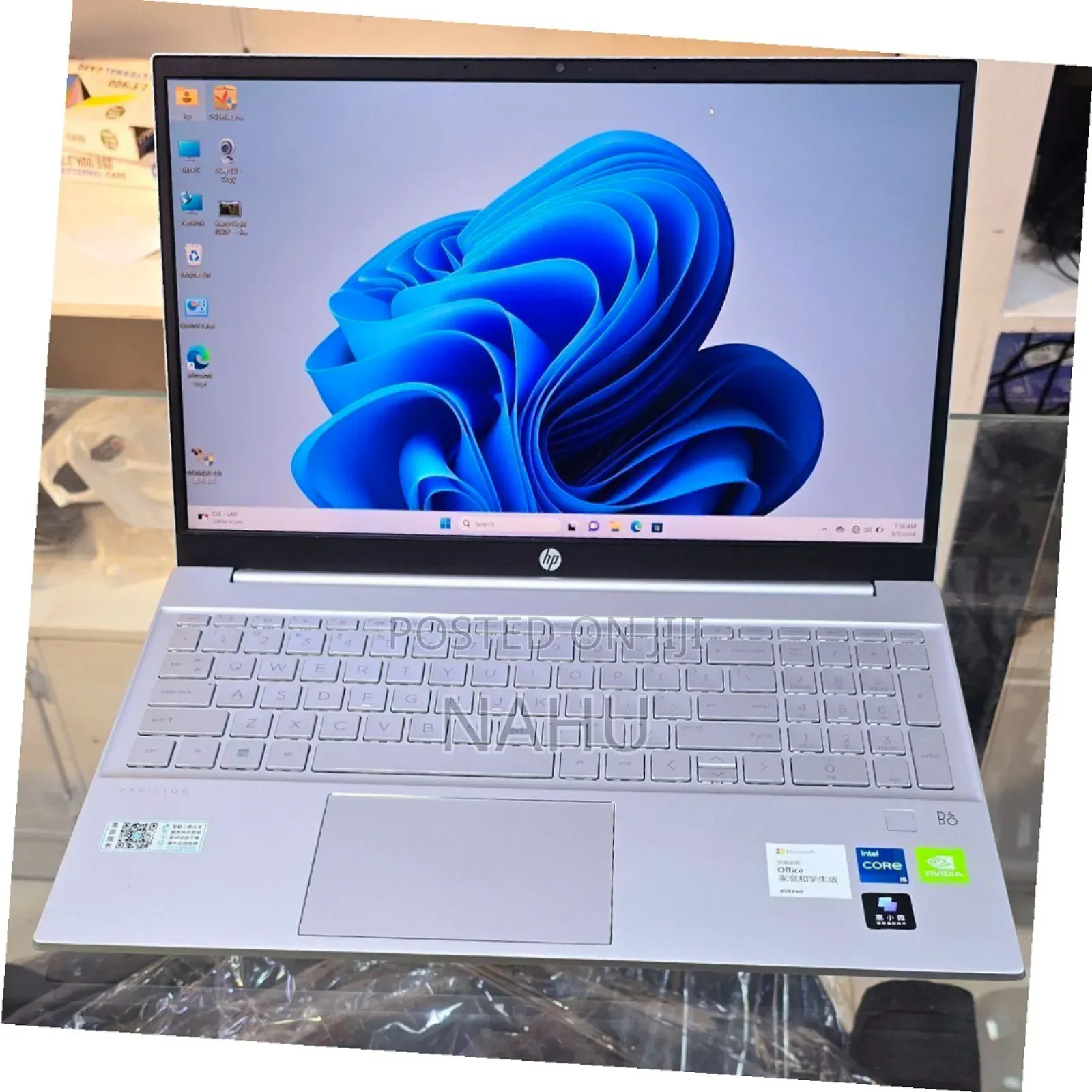 New Laptop HP Pavilion 15 16GB Intel Core I7 SSD 512GB