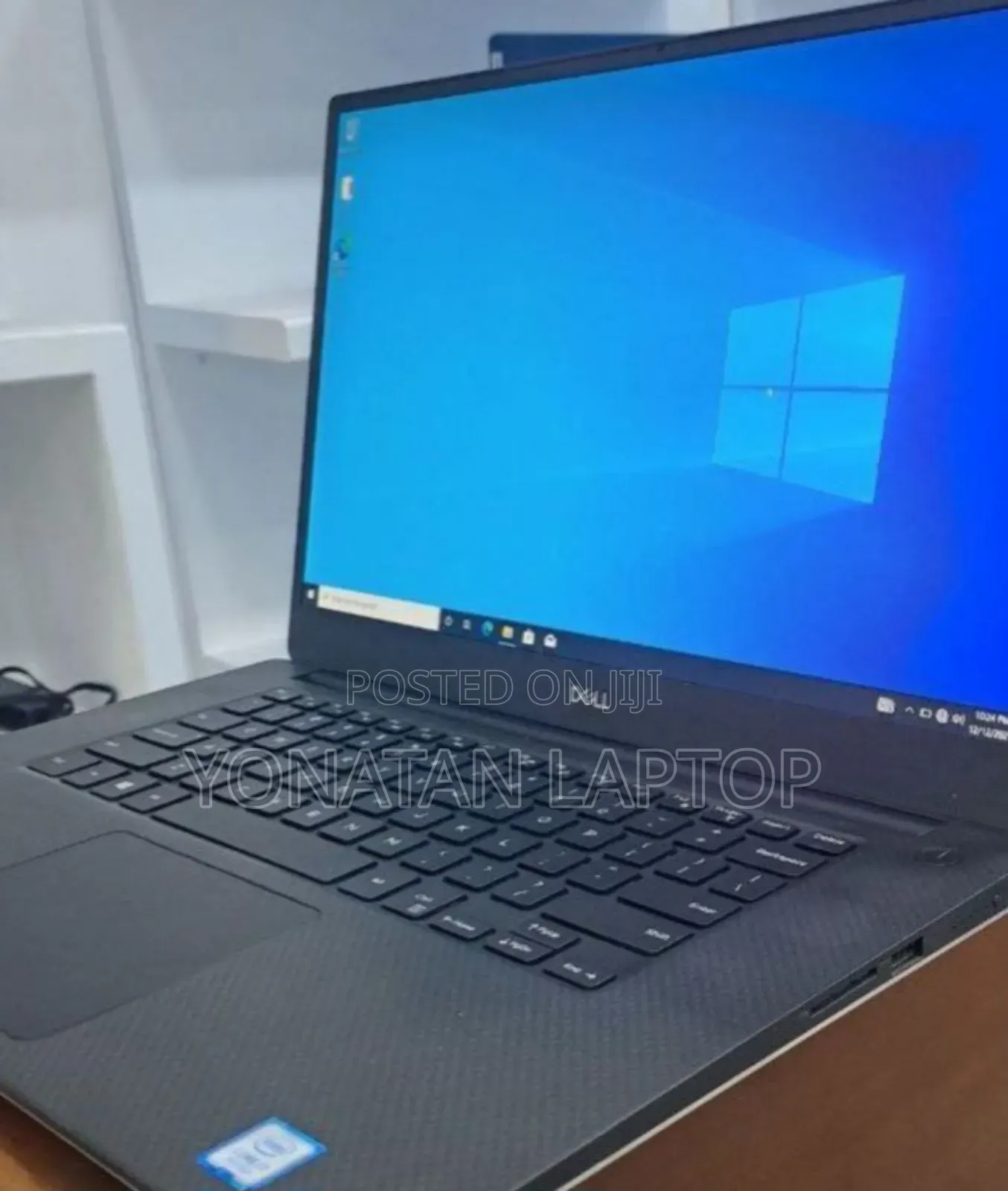 New Laptop Dell Precision 15 3520 16GB Intel Core I7 SSD 512GB