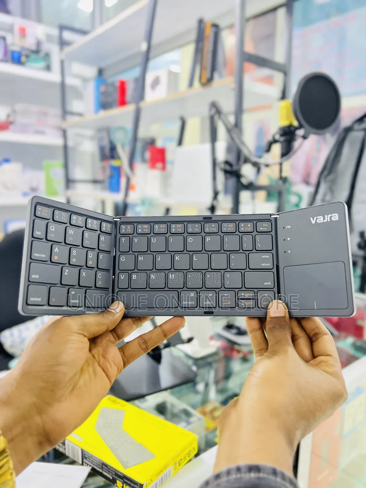 Wireless Bluetooth Keyboard (Foldable)