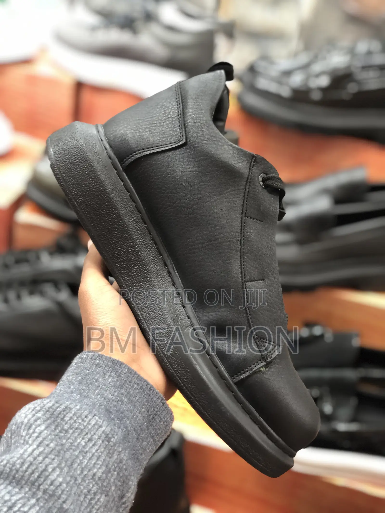 Chekich Men’S Sneaker Black Leather Classic