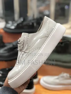 Chekich White Shine Shoes