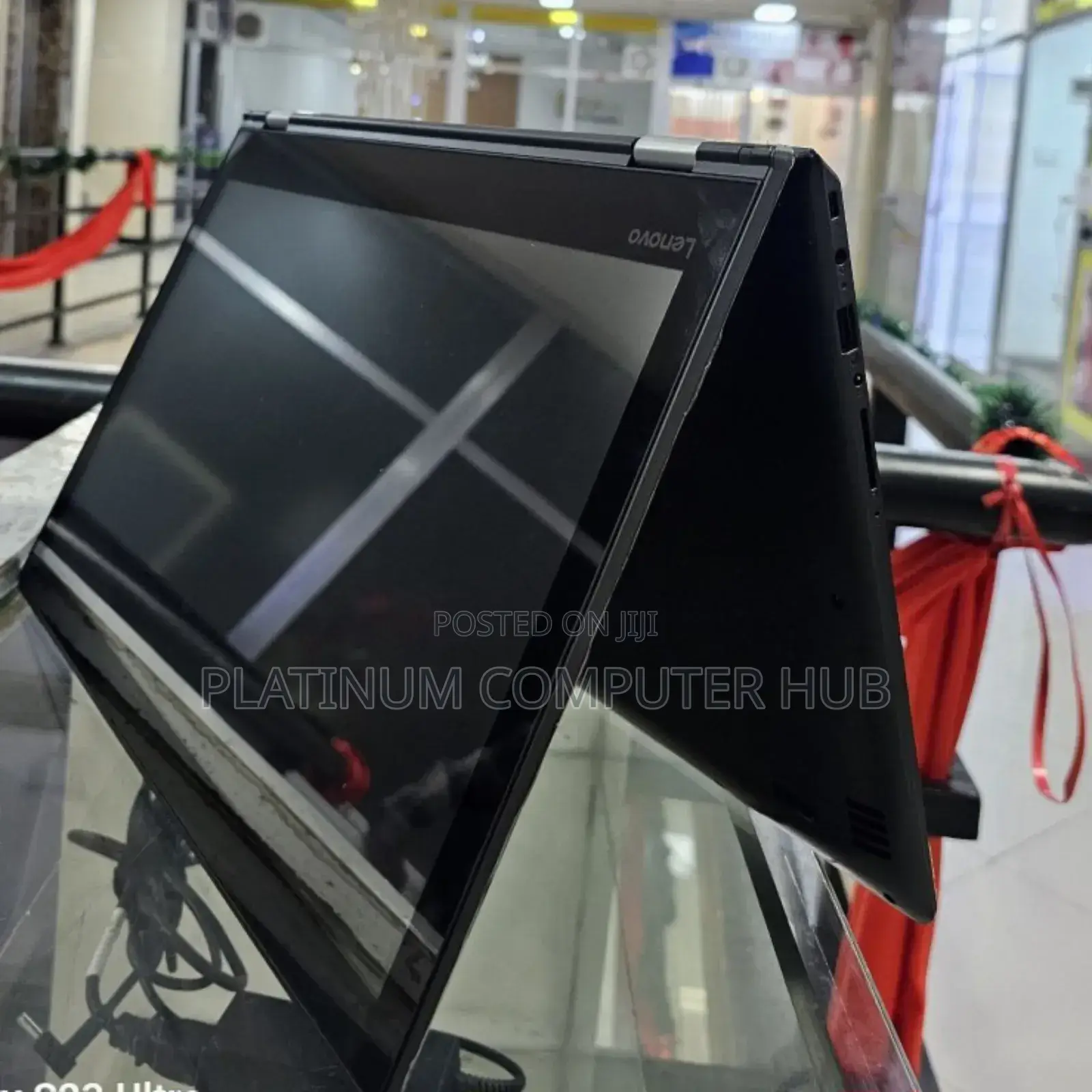 Laptop Lenovo Yoga 710 8GB Intel Core I7 SSD 256GB