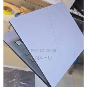 New Laptop Asus ZenBook 3 Deluxe UX490UA 16GB Intel Core I7 SSD 1T