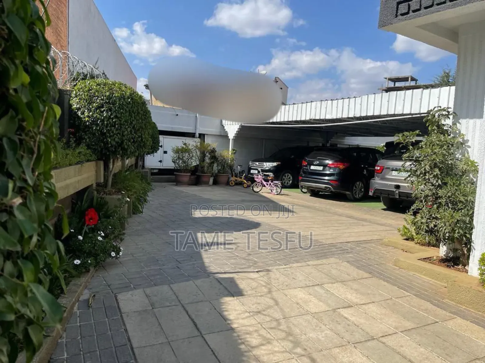 Furnished 8bdrm Villa in Wolo Sefer, Bole for sale