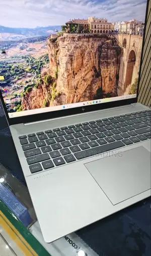 New Laptop HP Pavilion 15 16GB Intel Core Ultra 7 SSD 1T