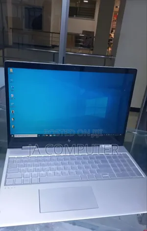 New Laptop HP Envy X360 16GB Intel Core I7 HDD 1T