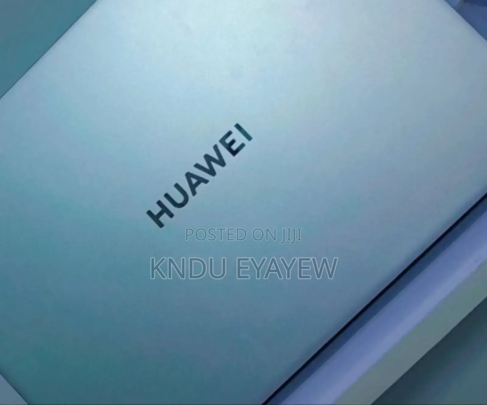 New Laptop Huawei MateBook 13 WRT-W19E 8GB Intel Core I5 SSD 512GB